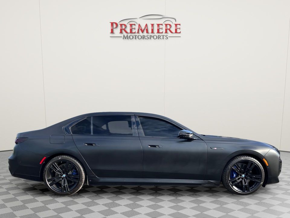 2024 BMW i7
