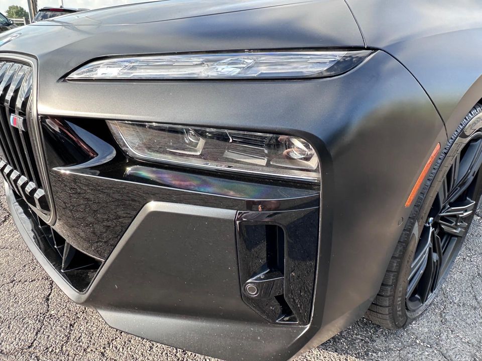 2024 BMW i7
