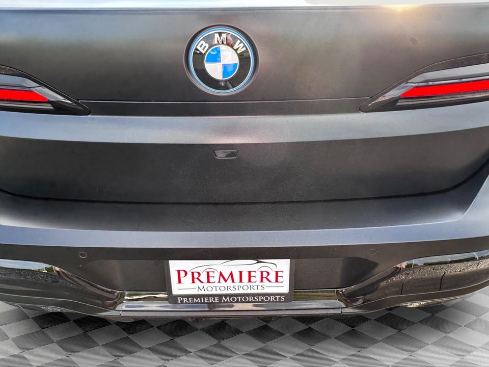 2024 BMW i7