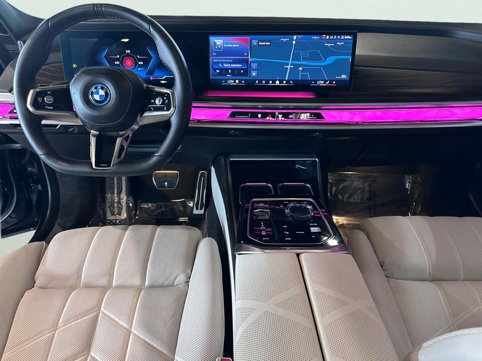2024 BMW i7