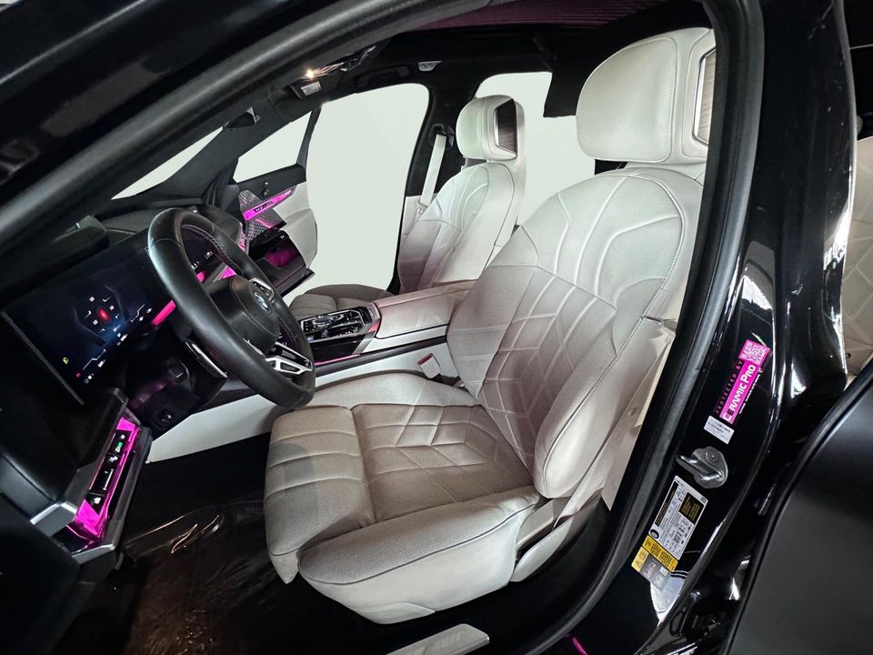 2024 BMW i7