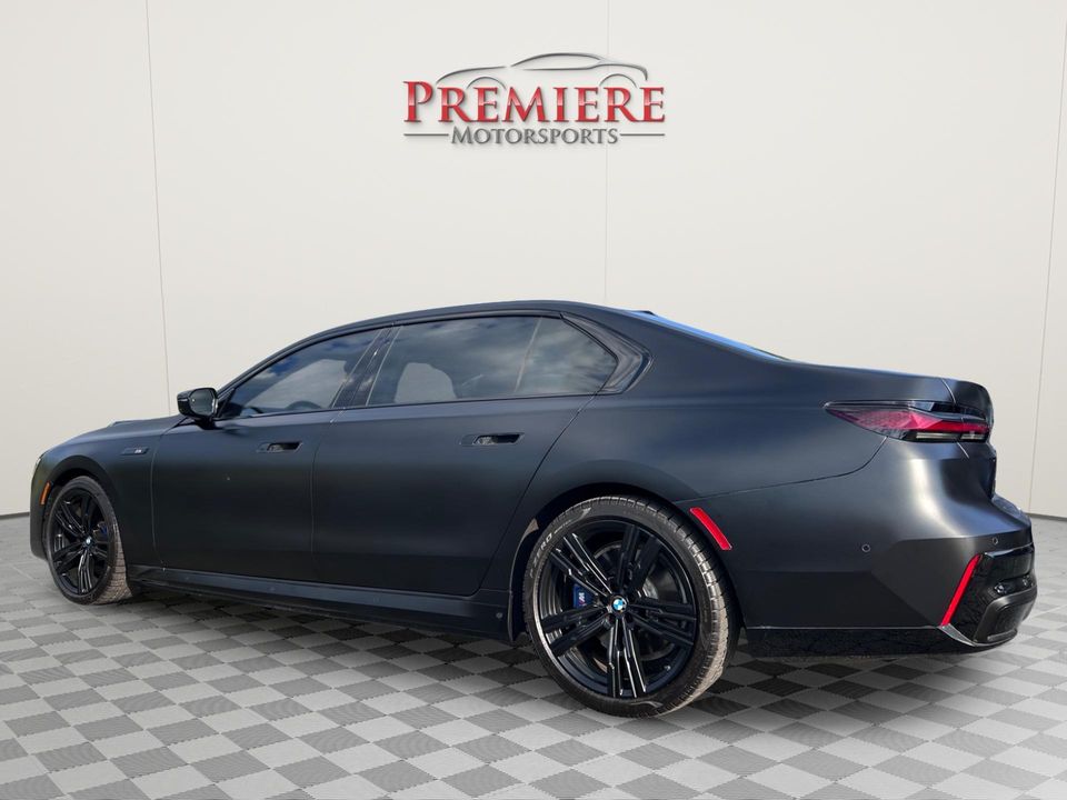 2024 BMW i7