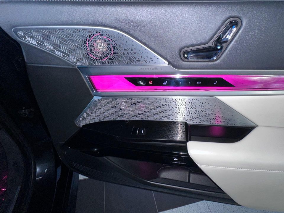 2024 BMW i7