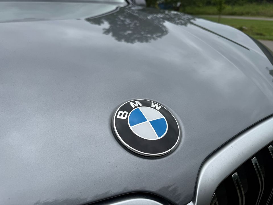 2023 BMW X7