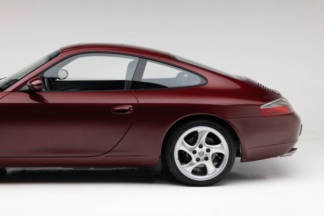 1999 Porsche 911 Carrera