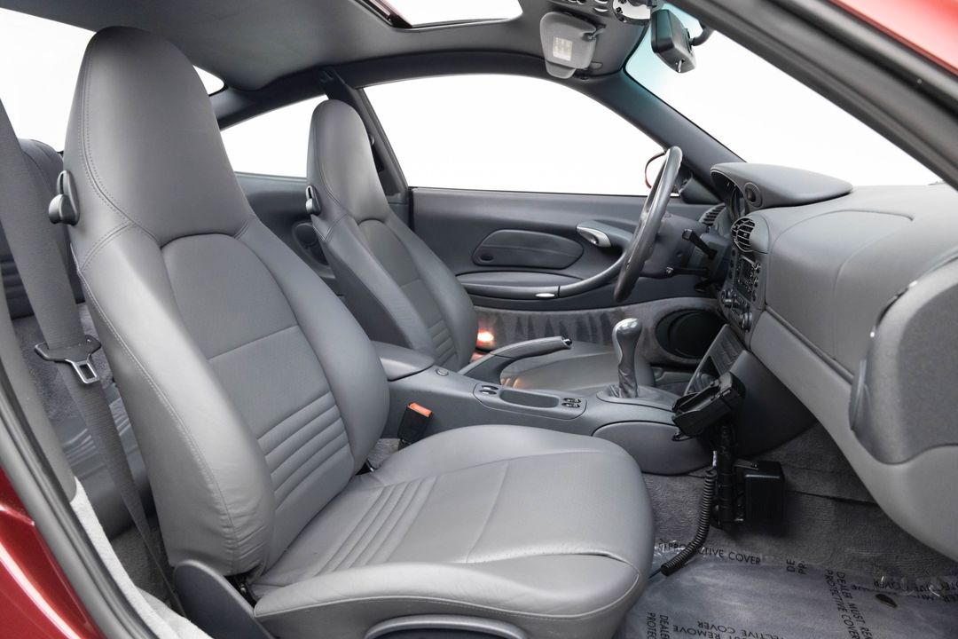1999 Porsche 911 Carrera