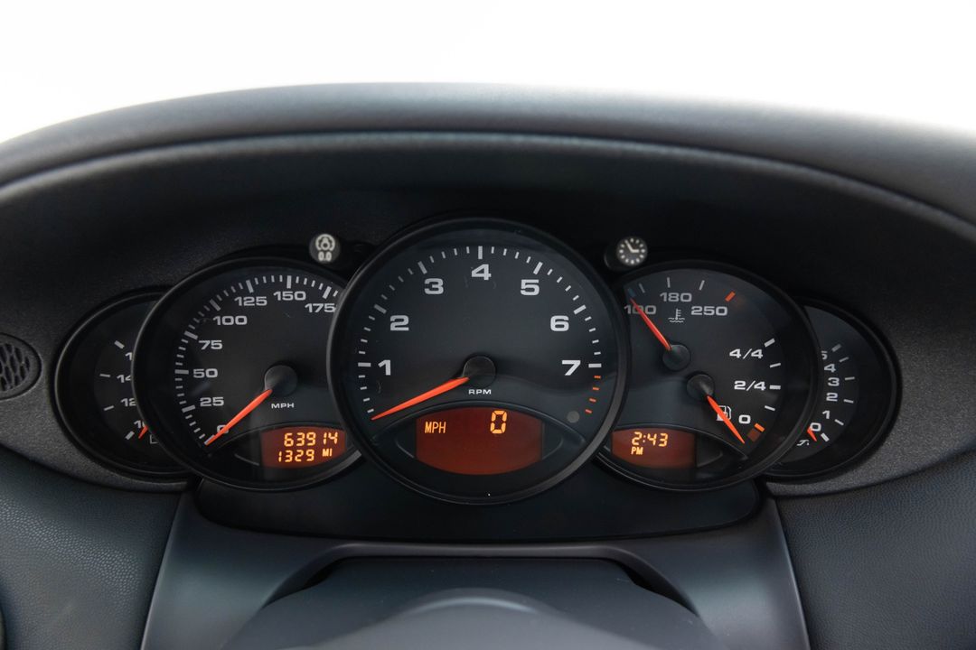 1999 Porsche 911 Carrera