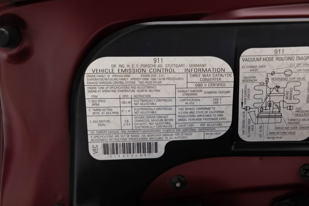 1999 Porsche 911 Carrera