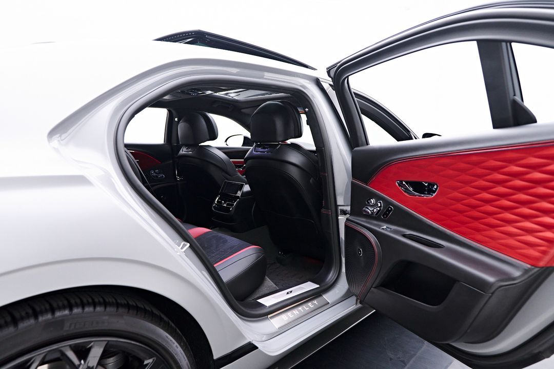 2023 Bentley Flying Spur