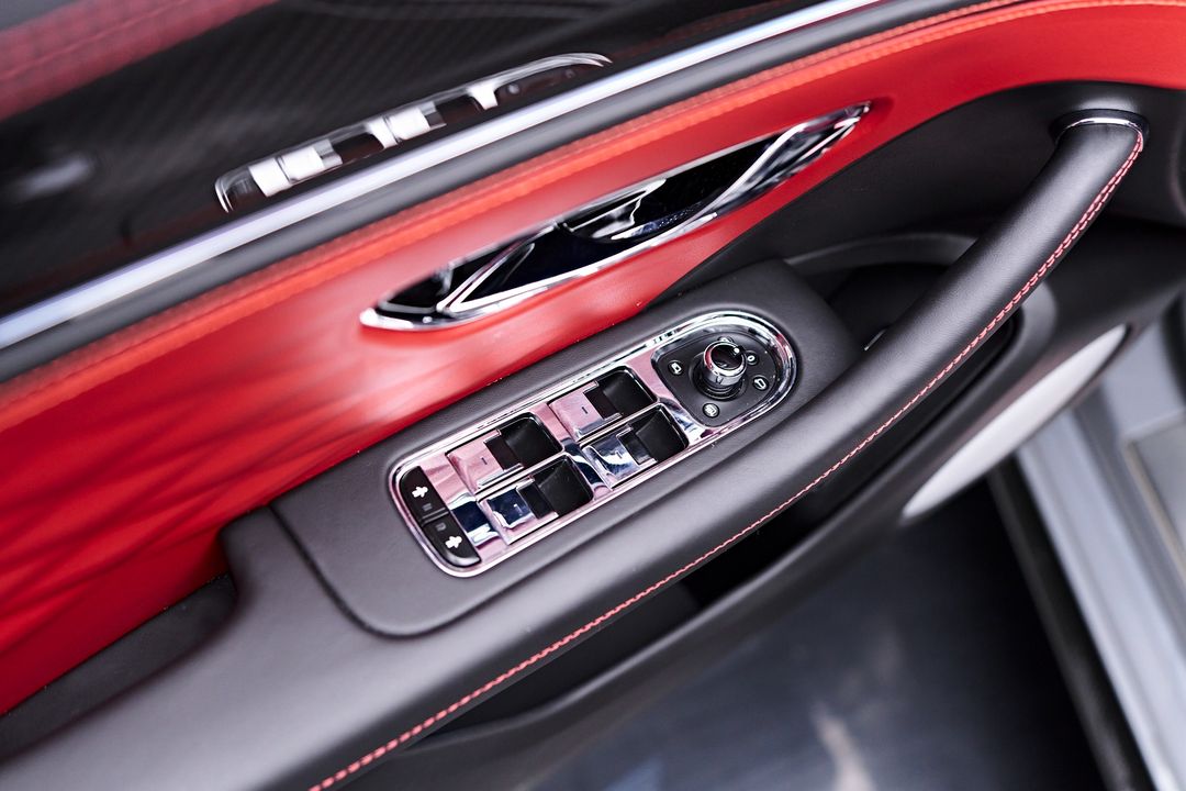 2023 Bentley Flying Spur