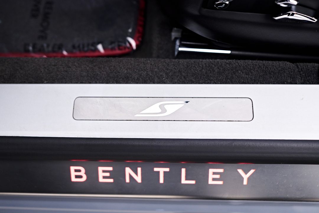 2023 Bentley Flying Spur