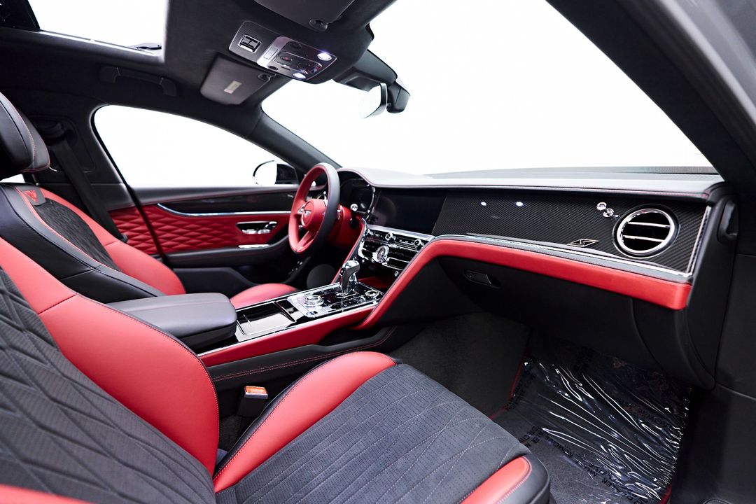 2023 Bentley Flying Spur