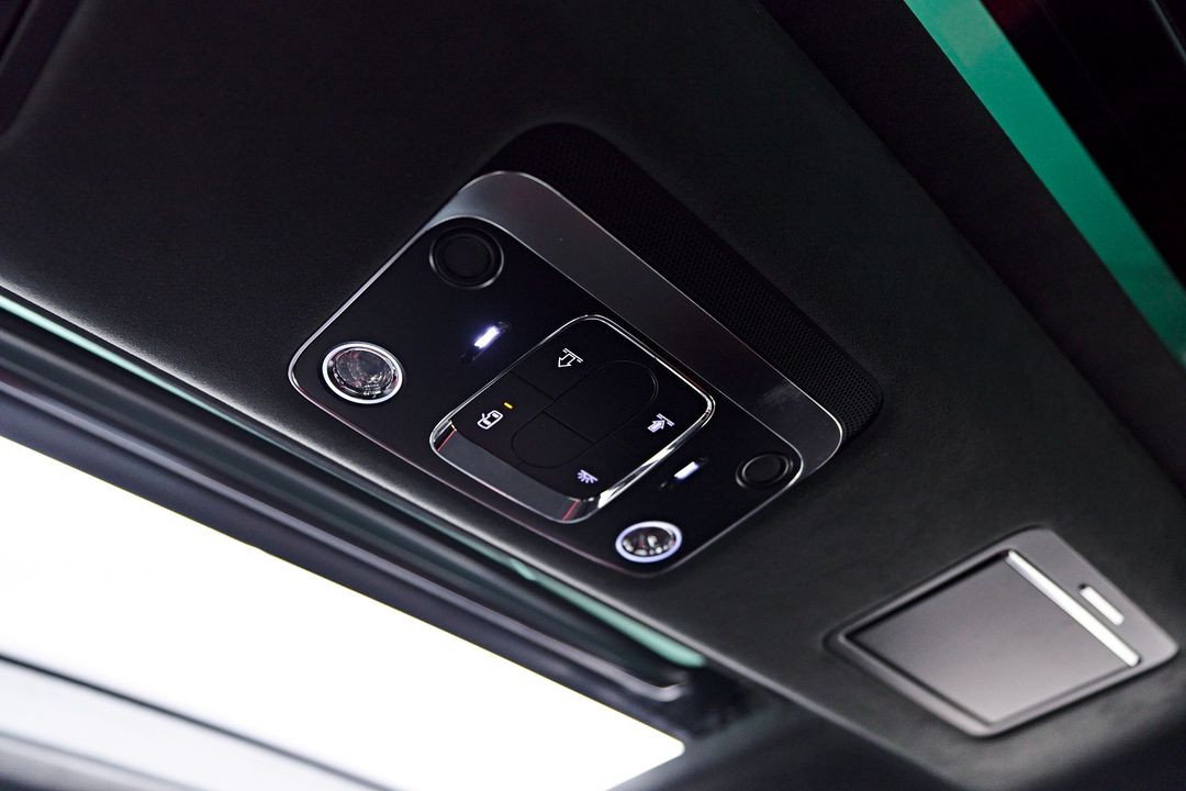 2023 Bentley Flying Spur