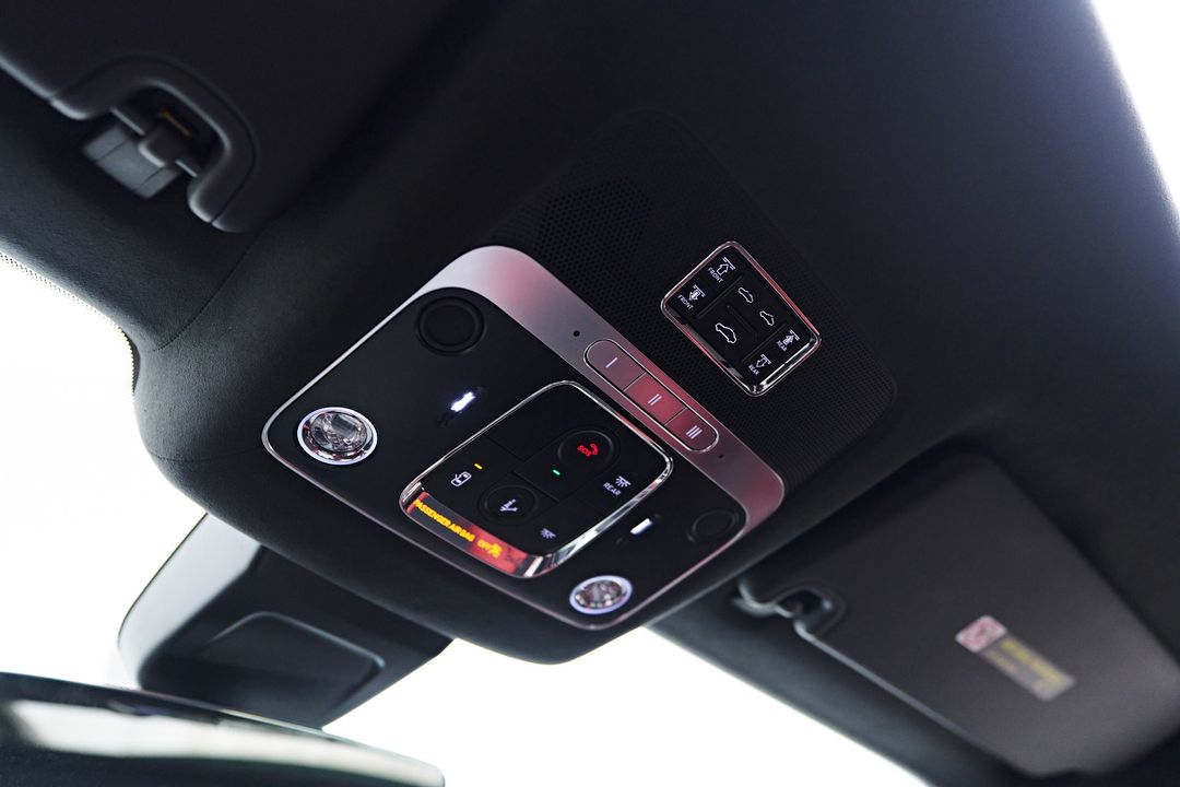 2023 Bentley Flying Spur