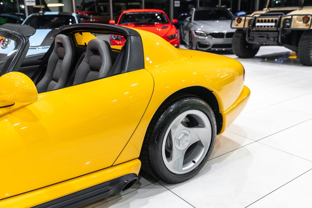1995 Dodge Viper