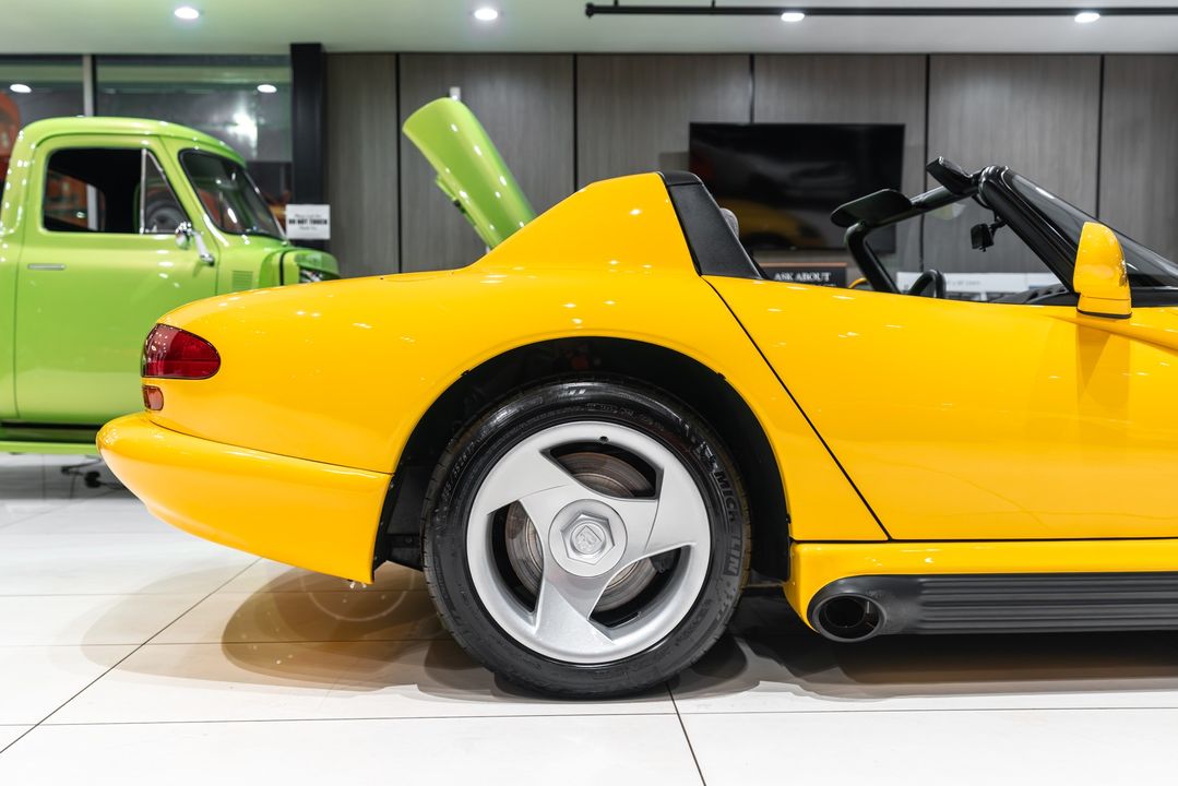 1995 Dodge Viper