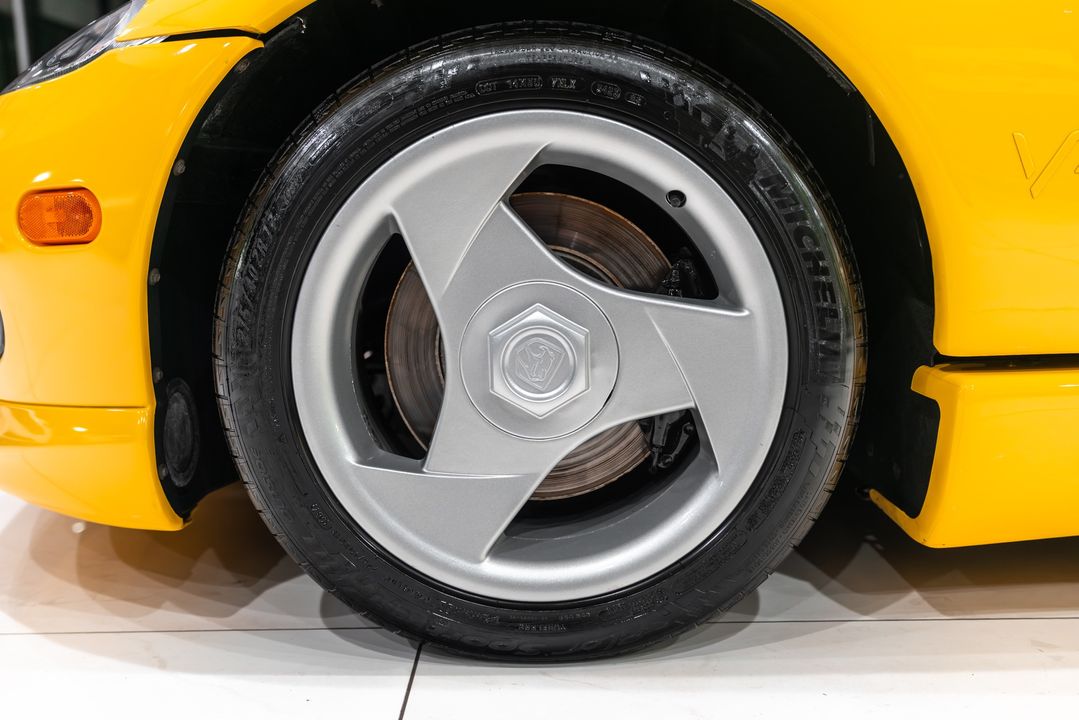 1995 Dodge Viper