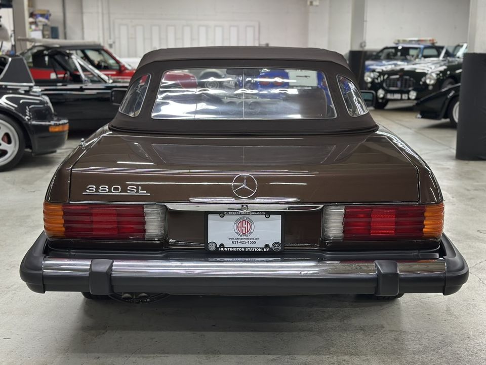 1981 Mercedes-Benz 380-Class