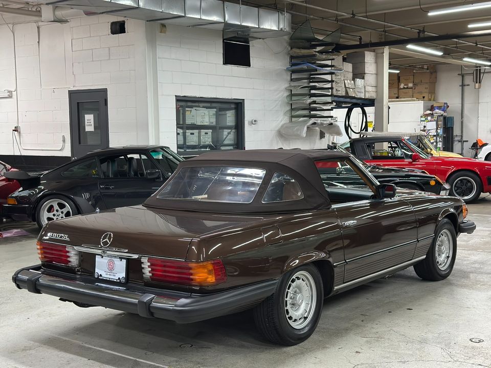 1981 Mercedes-Benz 380-Class