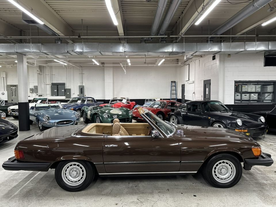 1981 Mercedes-Benz 380-Class