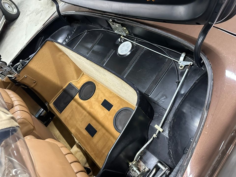 1981 Mercedes-Benz 380-Class