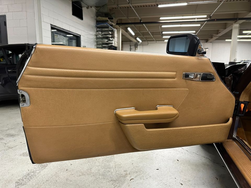 1981 Mercedes-Benz 380-Class