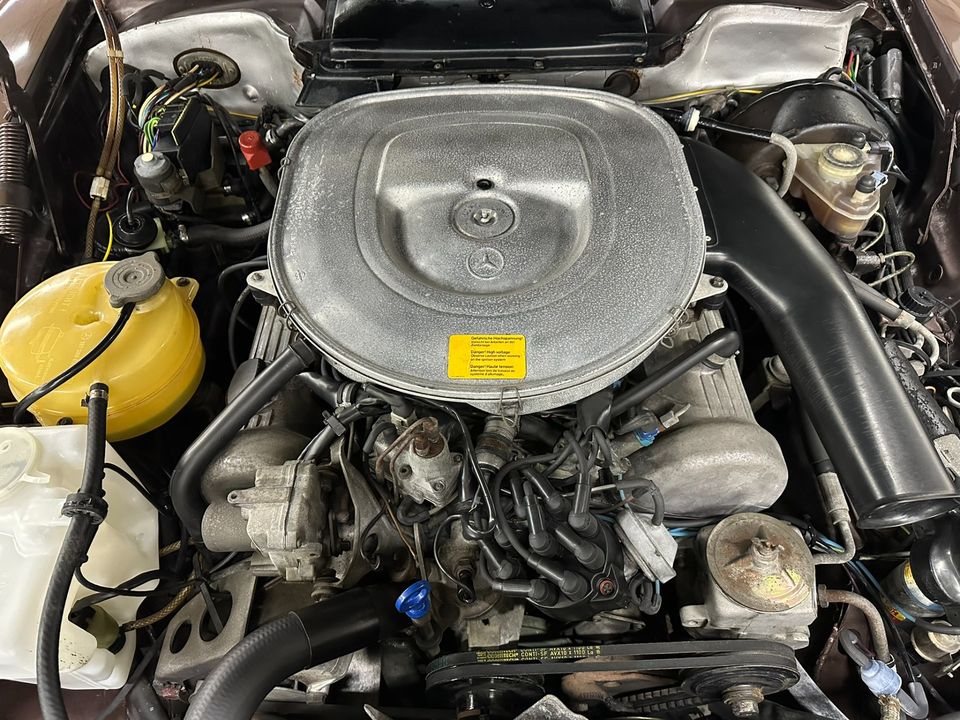 1981 Mercedes-Benz 380-Class