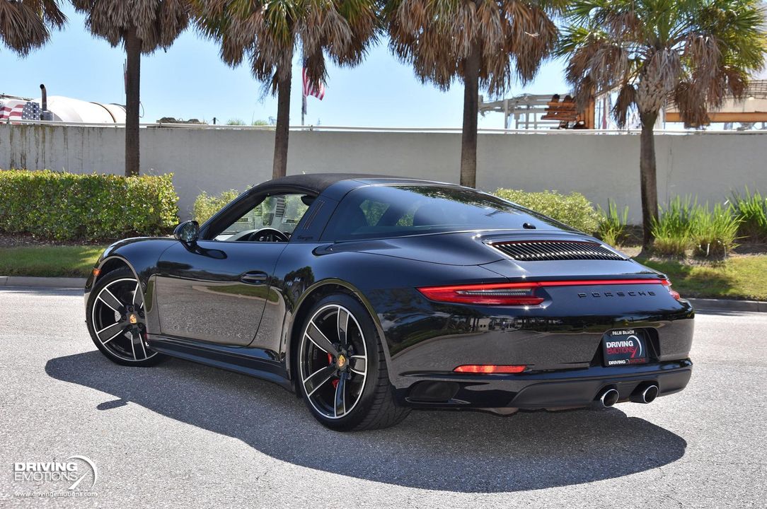 2017 Porsche 911 Targa 4S