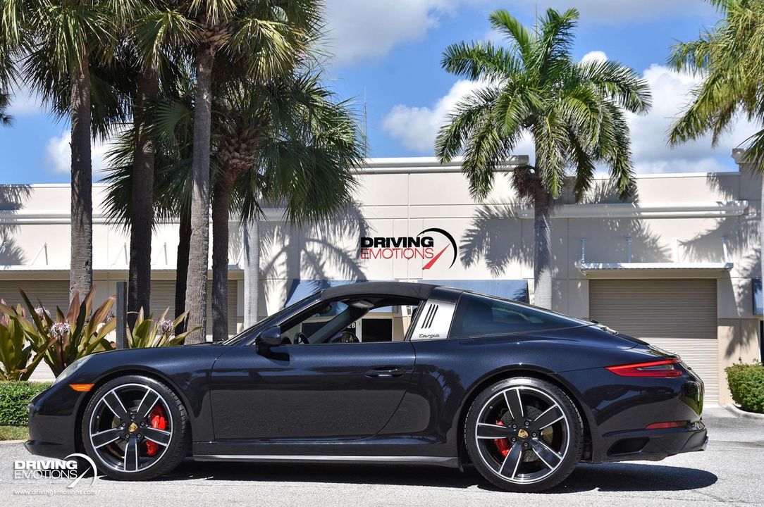 2017 Porsche 911 Targa 4S