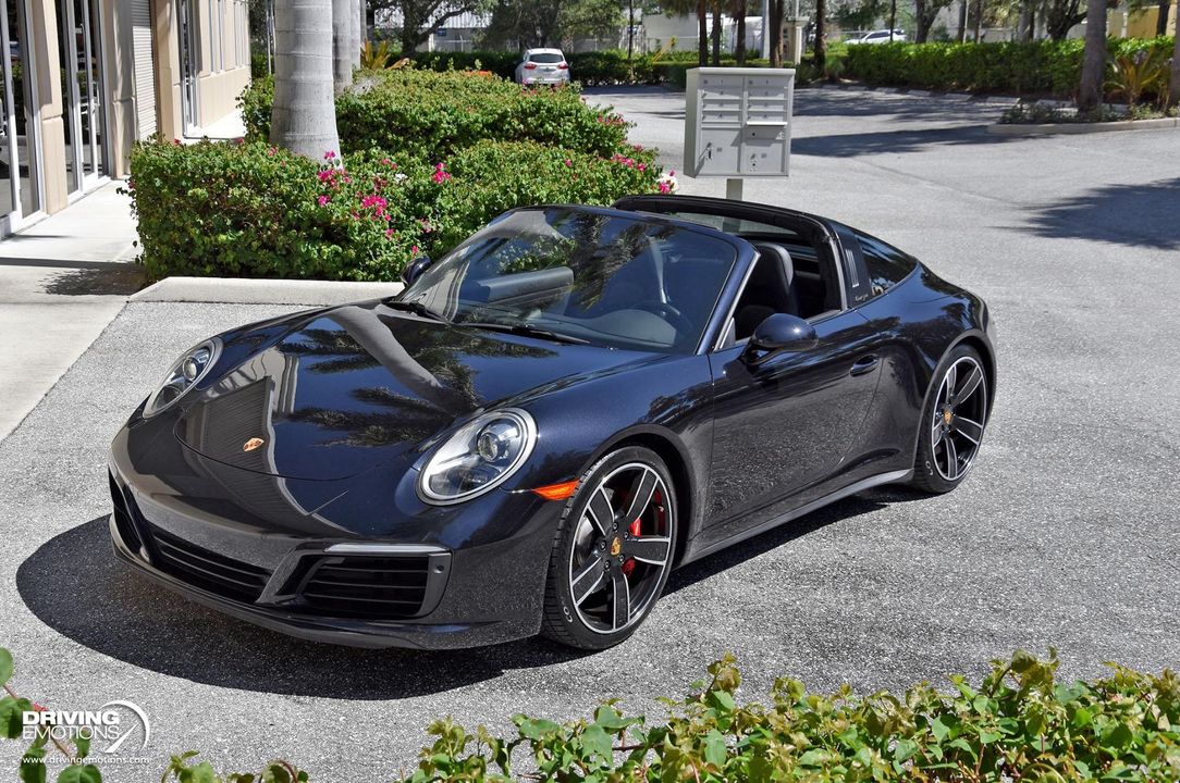2017 Porsche 911 Targa 4S