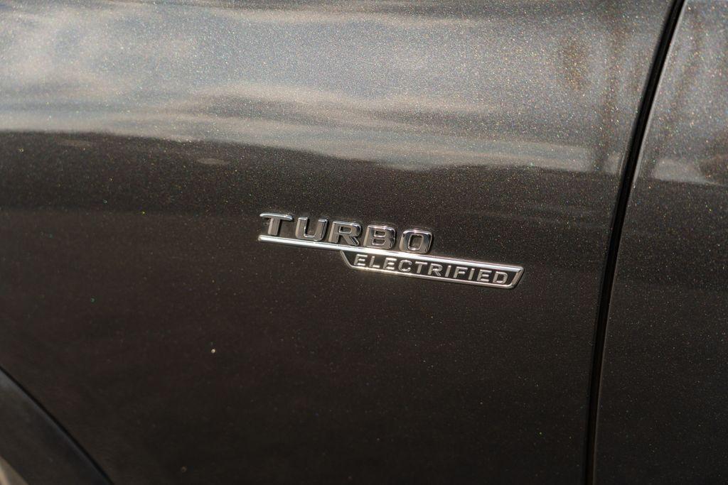2024 Mercedes-Benz GLC