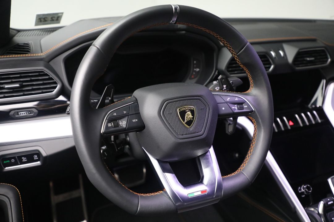 2024 Lamborghini Urus
