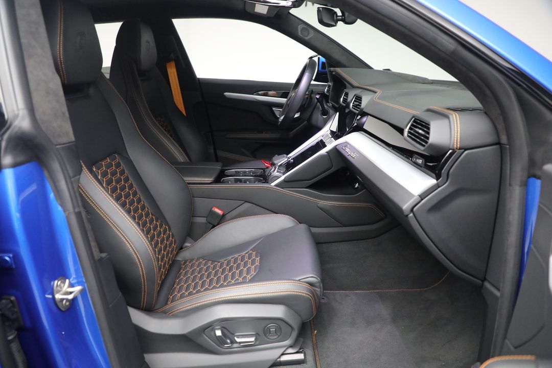 2024 Lamborghini Urus