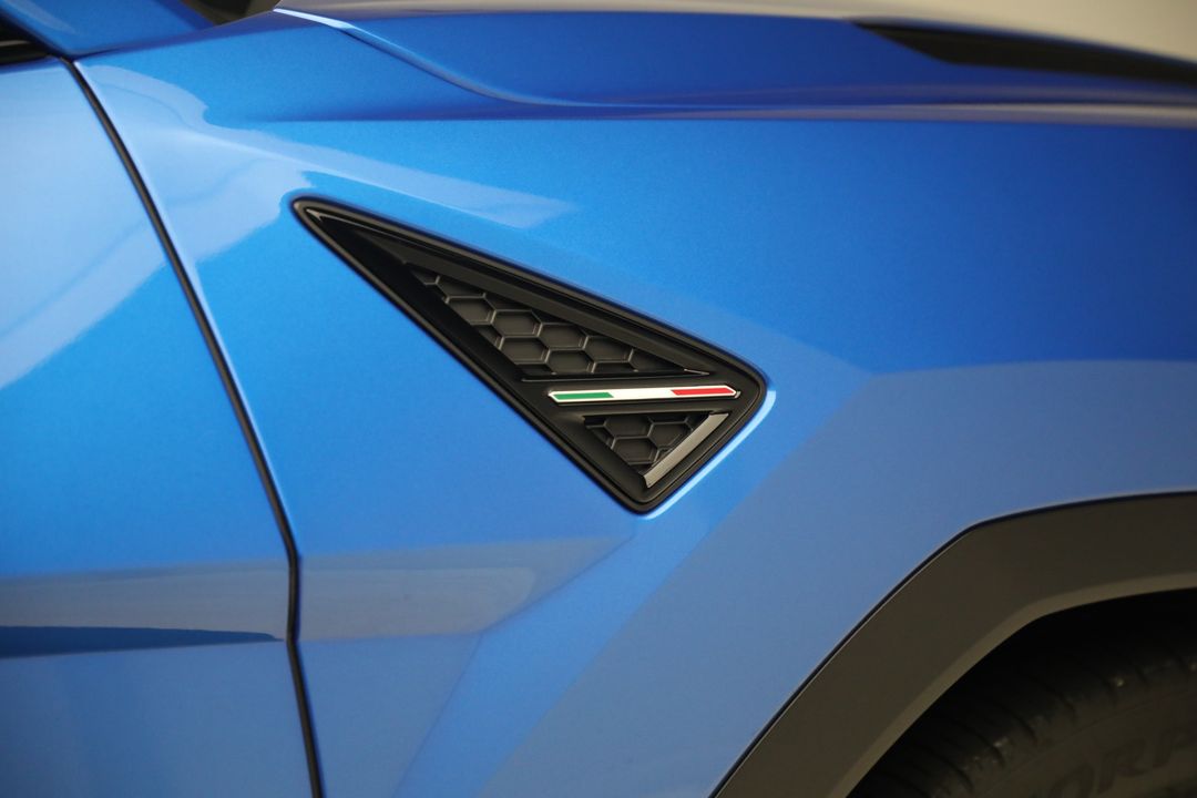 2024 Lamborghini Urus