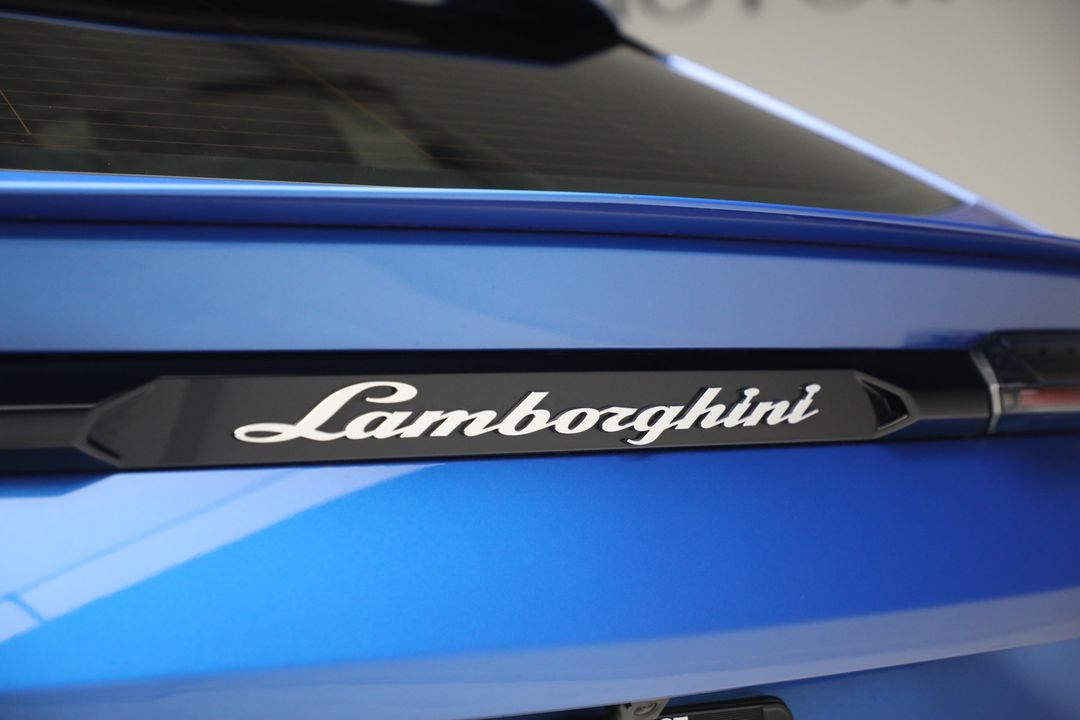 2024 Lamborghini Urus
