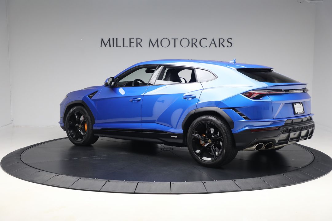 2024 Lamborghini Urus