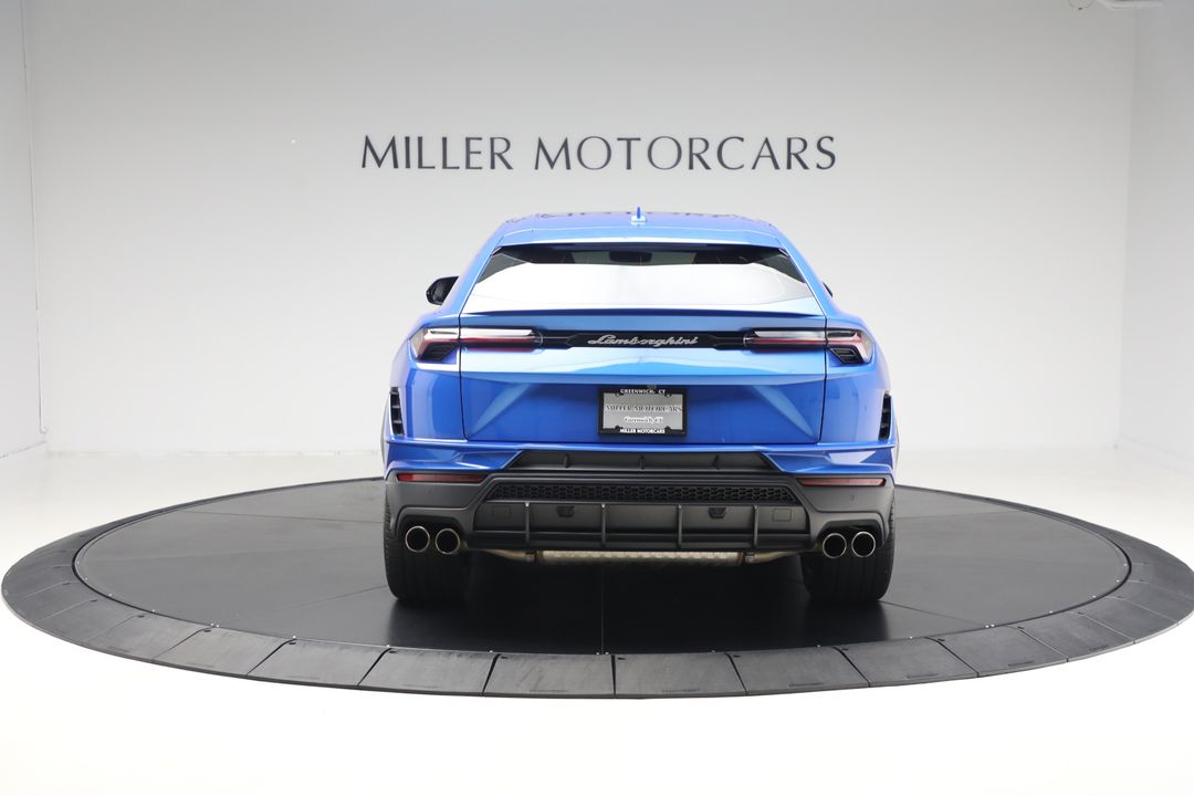 2024 Lamborghini Urus