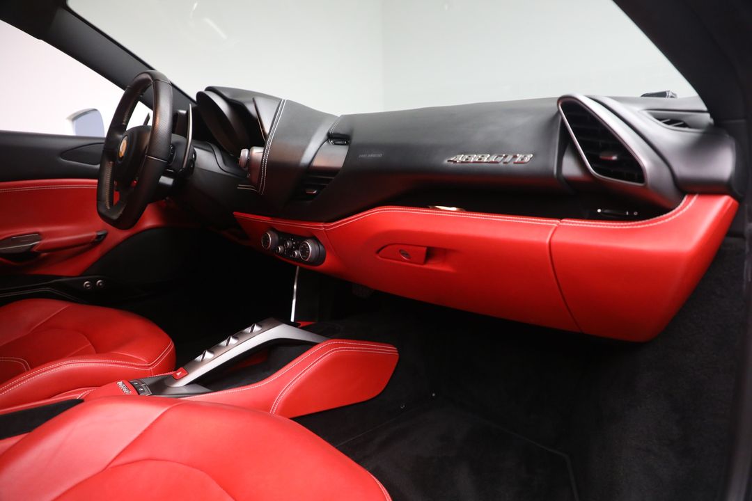 2016 Ferrari 488 GTB