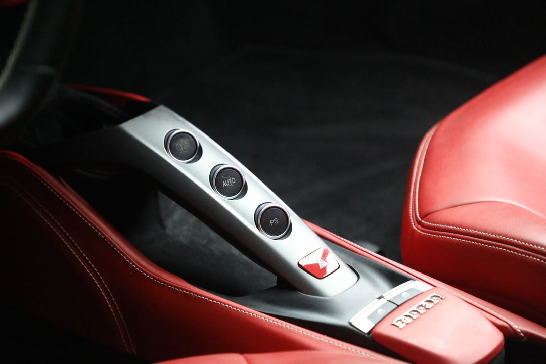 2016 Ferrari 488 GTB