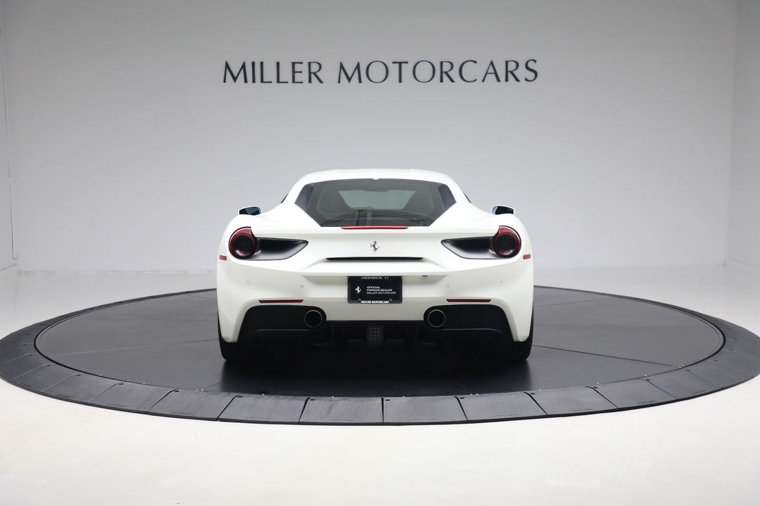 2016 Ferrari 488 GTB