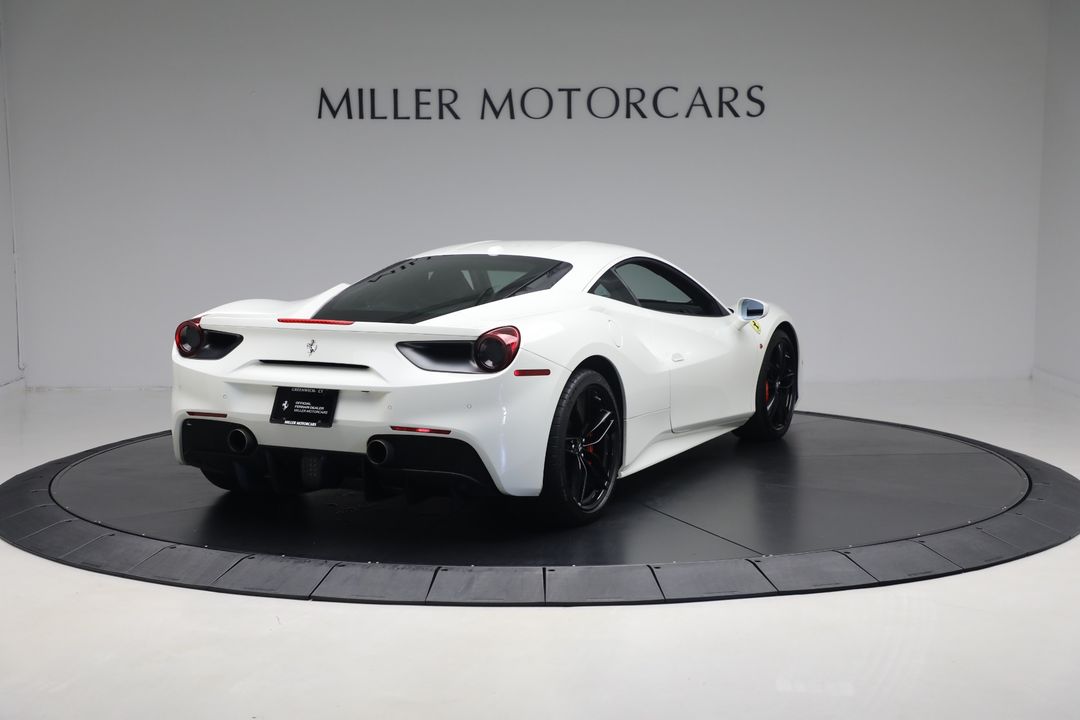 2016 Ferrari 488 GTB