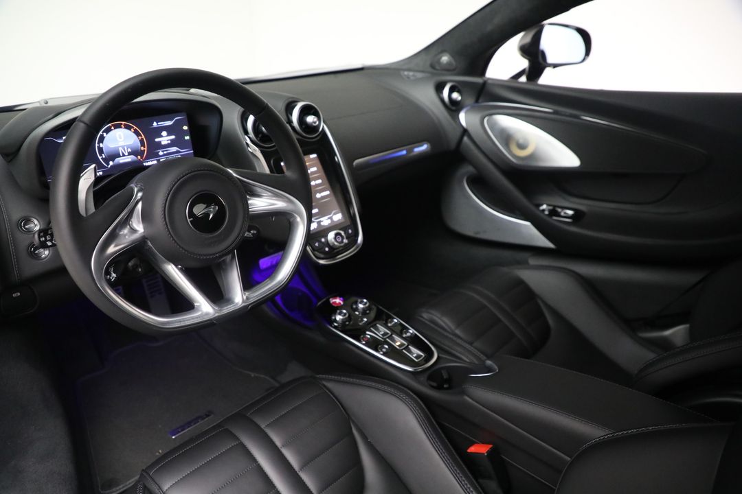 2025 McLaren GTS