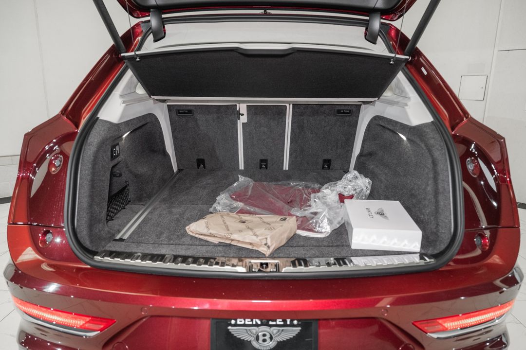 2025 Bentley Bentayga