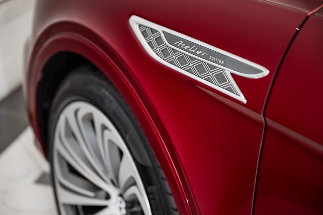 2025 Bentley Bentayga