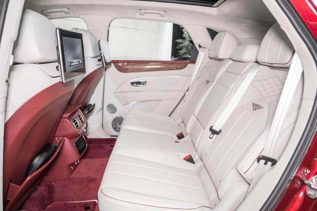 2025 Bentley Bentayga