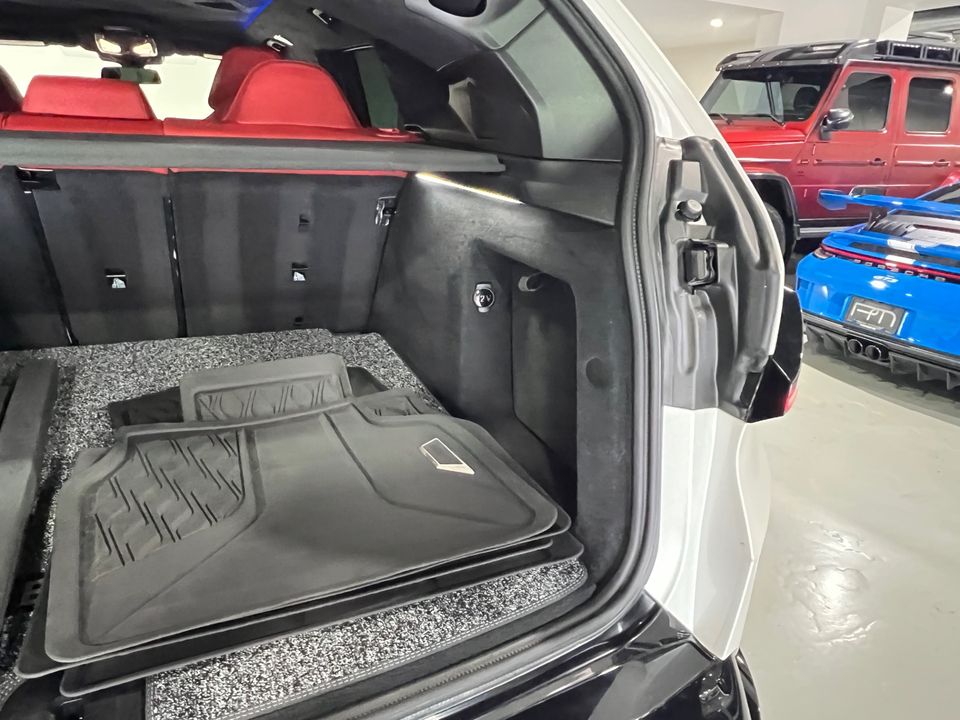 2023 BMW XM Hybrid AWD B/W DS Pkg M-Driver Pkg - Full Matte PPF