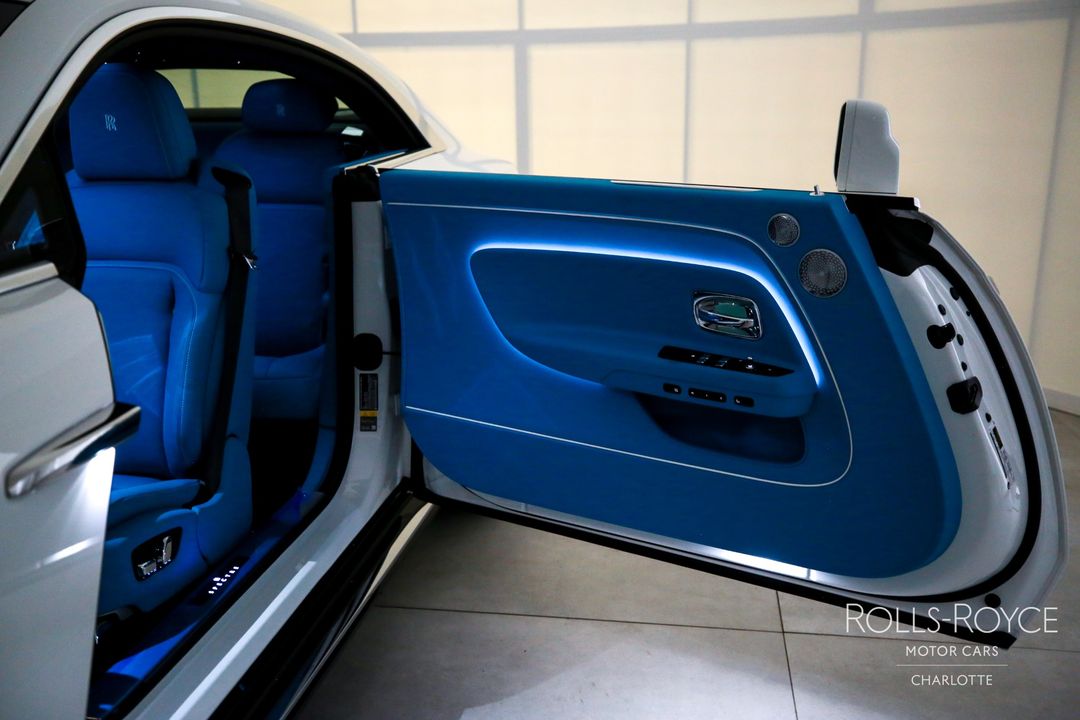 2025 Rolls-Royce Spectre