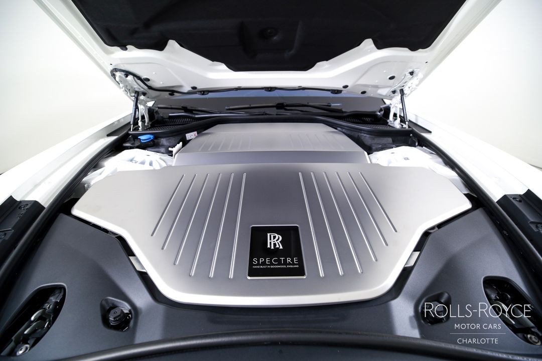 2025 Rolls-Royce Spectre