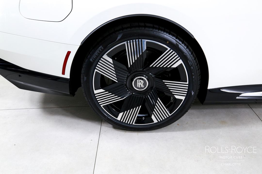 2025 Rolls-Royce Spectre