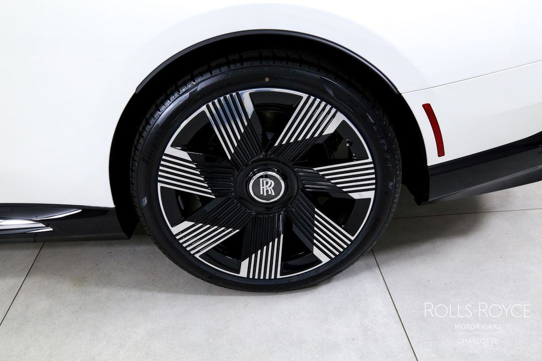 2025 Rolls-Royce Spectre